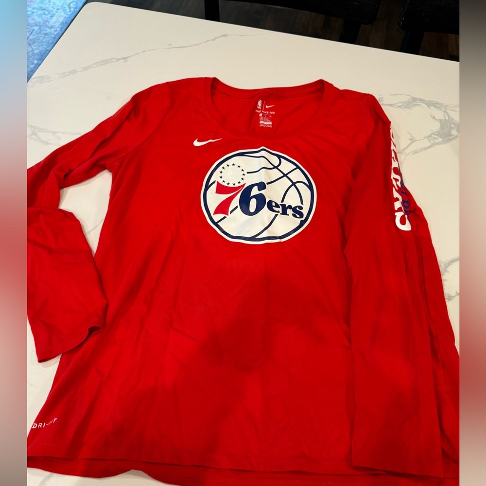 76s tee.  Nike. Size xl.